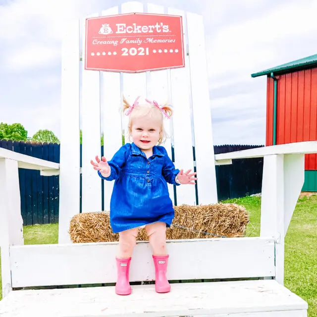 little girl on Giant Chair - KY