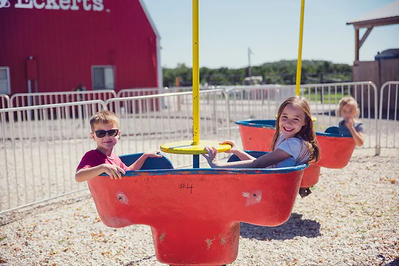 fall-visit-to-the-farm-4.jpg
