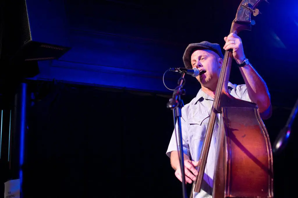 Cider Shed Live Music: Dade Farrar