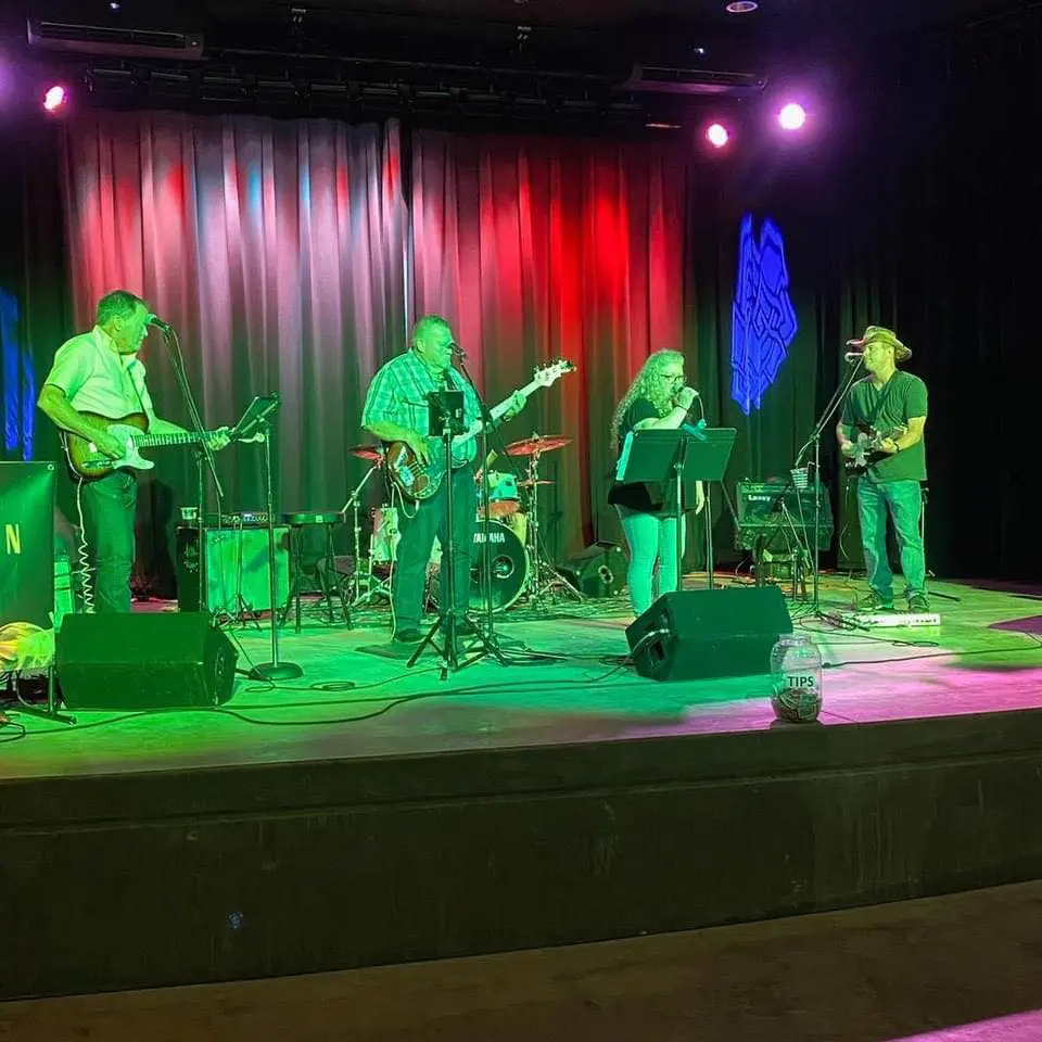 Cider Shed Live Music; Pick n an a Grin n on stage.