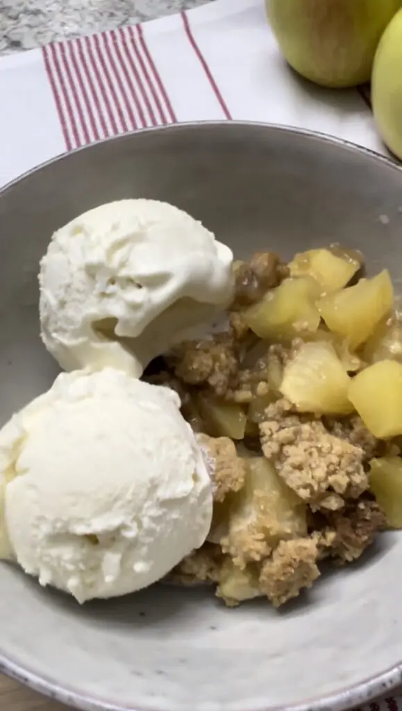 Apple Crisp and vanilla ice cream made with honeycrisp apples