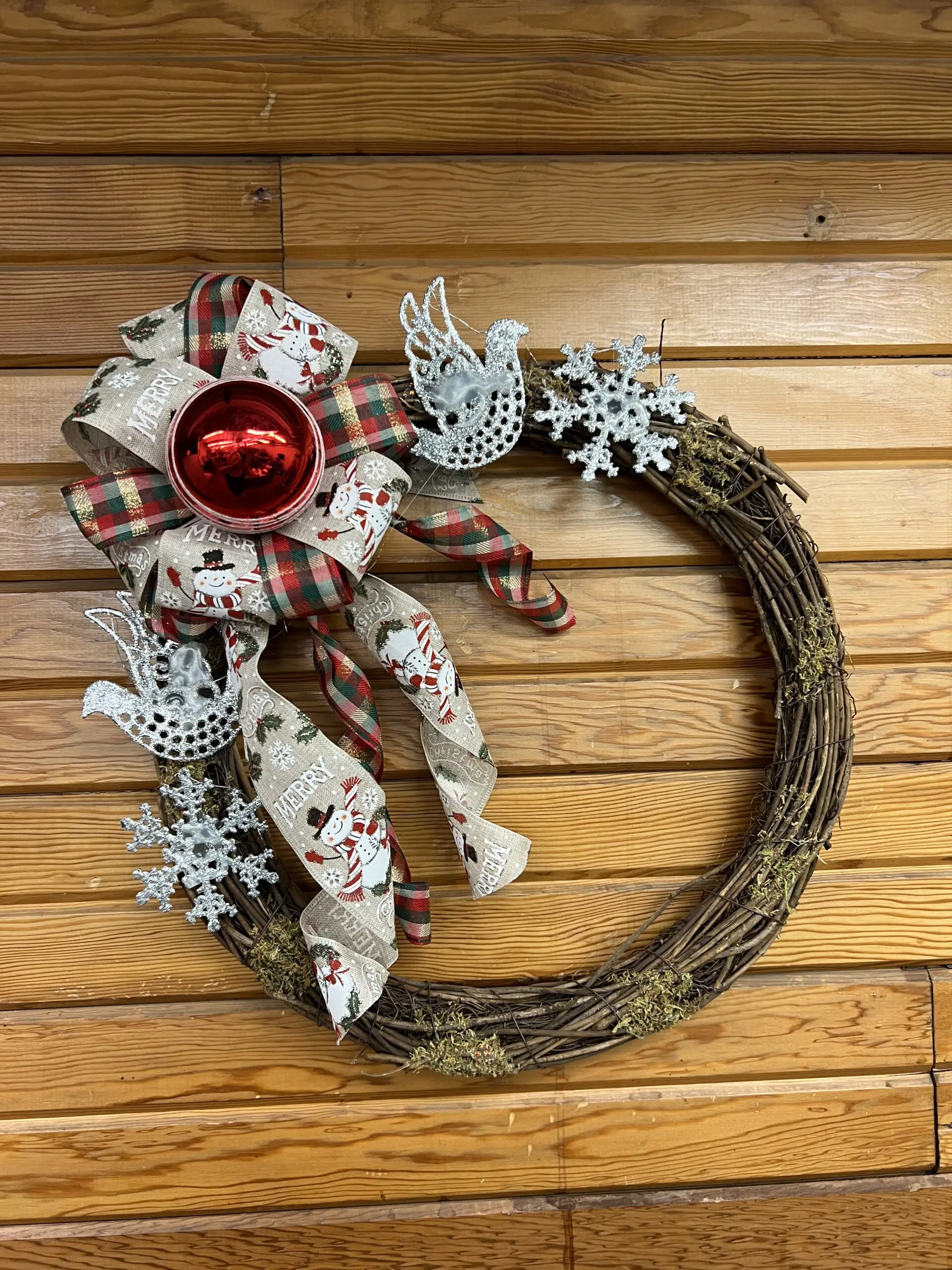 holiday wreath decorating class