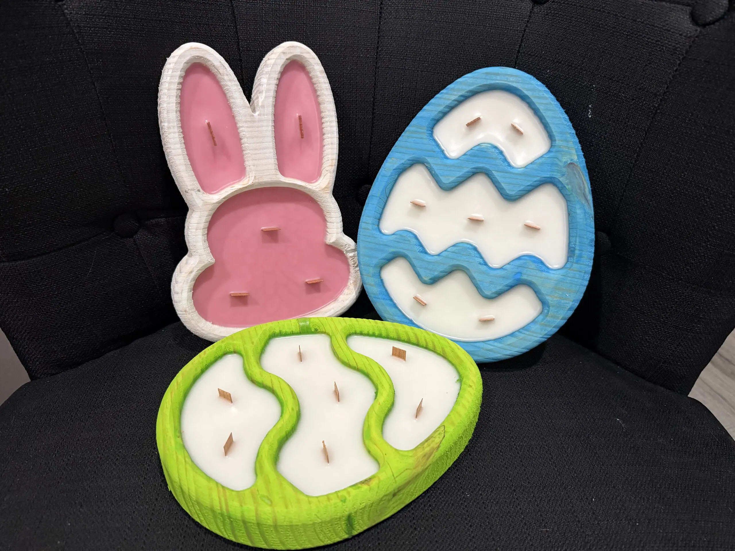 Pour Your Own Easter Candle Workshop